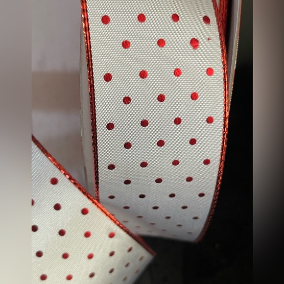 Red Polka Dot Ribbon! SWISS DOT Premium CHRISTMAS Wired Edge Ribbon, wreaths - Picture 3 of 5